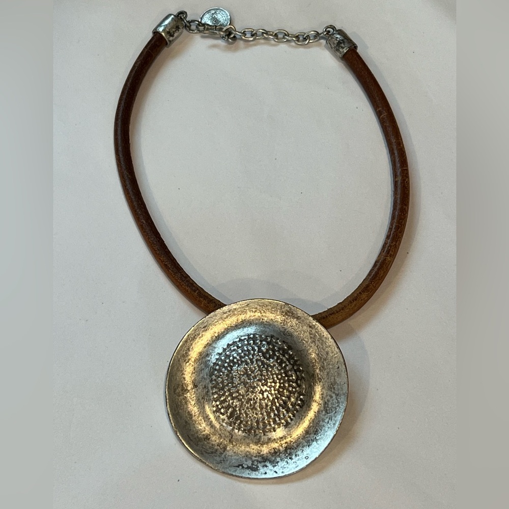 Statement necklace. Costume jewelry. 18.5” neck.
